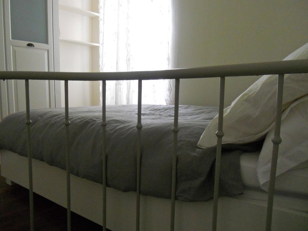 Ferienwohnung Urban Chic Montmartre Loft Paris Zimmer foto